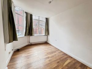 Lounge- click for photo gallery